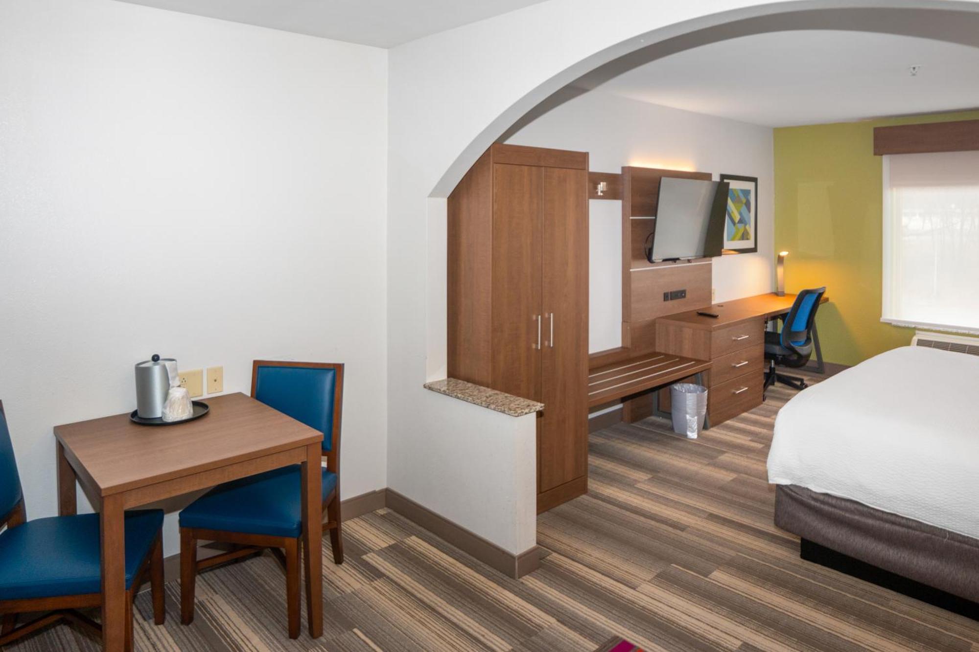 Holiday Inn Express And Suites Stroudsburg-Poconos By Ihg Eksteriør billede