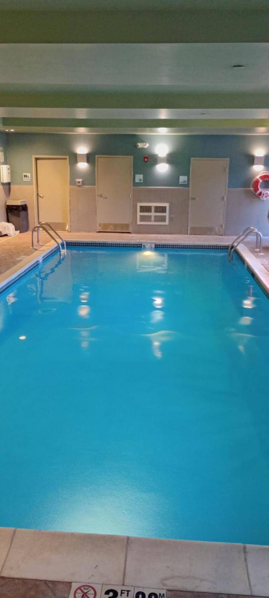 Holiday Inn Express And Suites Stroudsburg-Poconos By Ihg Eksteriør billede